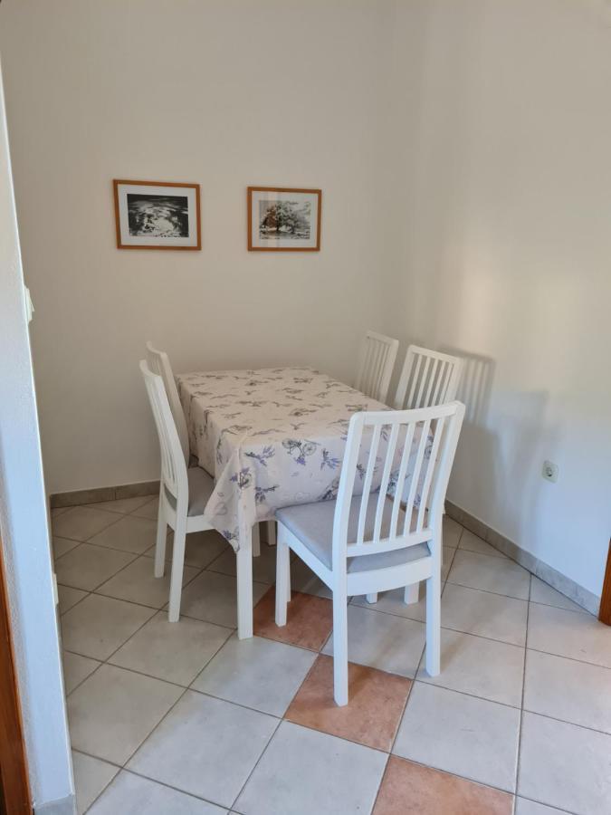 Adria Arba Apartments Rab Town Eksteriør bilde